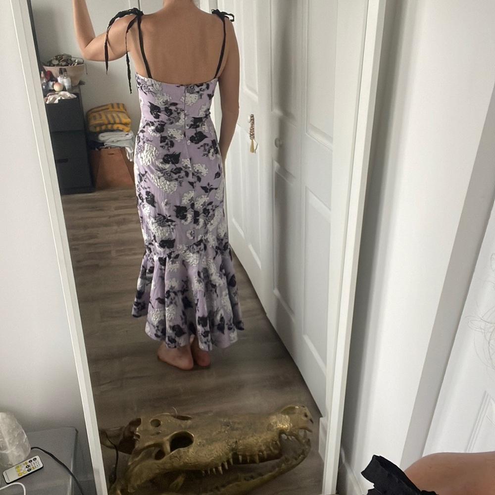 Monique Lhuillier Floral Jacquard Midi Dress - Picture 10 of 16